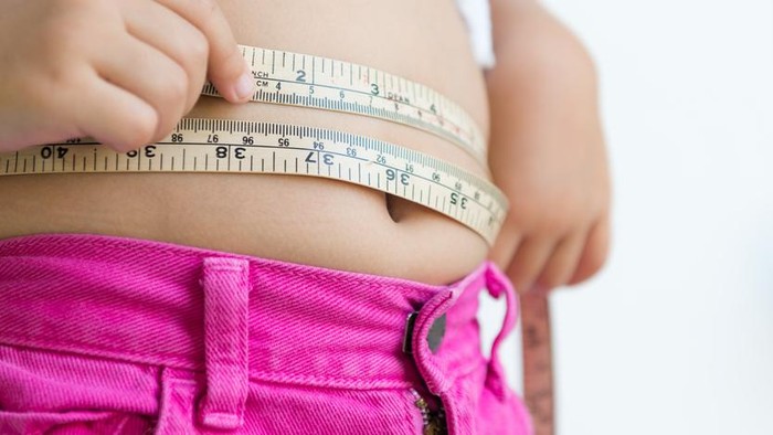 Ilustrasi obesitas pada anak dan remaja. Foto: iStock