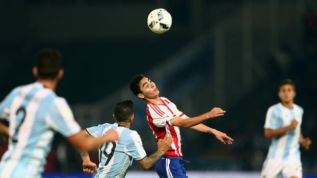  Argentina Ditumbangkan Paraguay di Kandang Sendiri