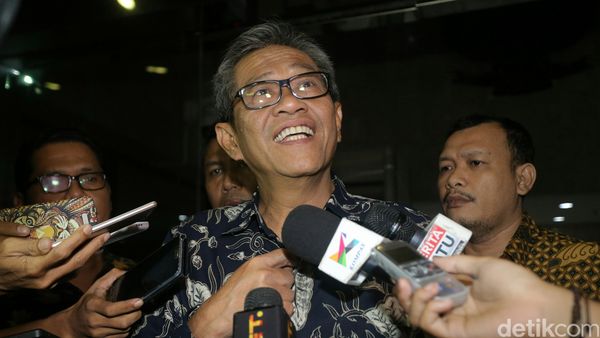 Dirut Bulog Kembali Diperiksa KPK