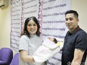 Baru Lahiran, Nindy Masih Ingin Nambah Anak Lagi