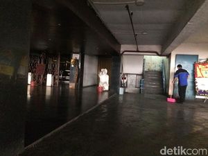 Resmi Ditutup, Sore ini Karyawan Diskotek Milles Sudah Mulai Pulang Resmi Ditutup, Sore ini Karyawan Diskotek Milles Sudah Mulai Pulang
