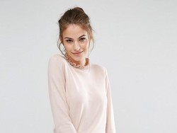 Sweater Natal Seharga Rp 1,2 Miliar, Apa Istimewanya?