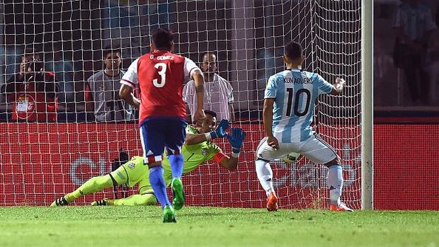  Argentina Ditumbangkan Paraguay di Kandang Sendiri