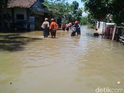 20 Ton Beras Didistribusikan ke 5.200 KK Korban Banjir Pasuruan