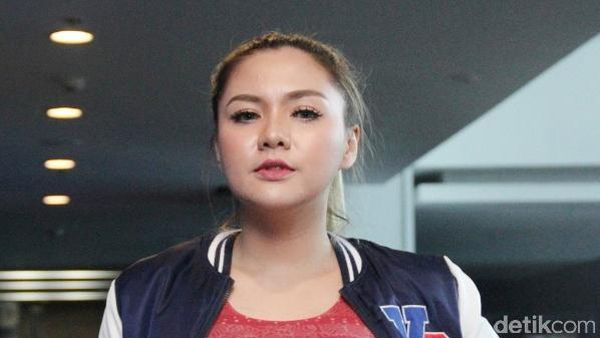 Vicky Shu Jadi Chubby