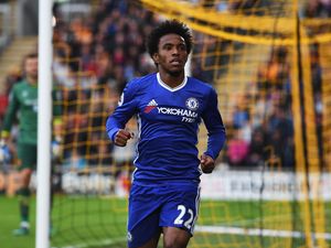 Sedang Berkabung, Willian Absen Lawan Leicester