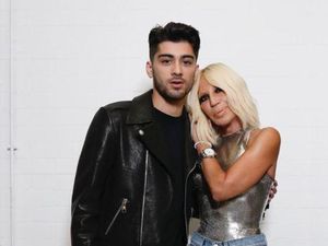 Zayn Malik Akan Berkolaborasi dengan Donatella Versace untuk Lini Versus