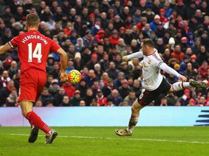 Terakhir MU Menang di Kandang Liverpool, Rooney yang Bikin Gol