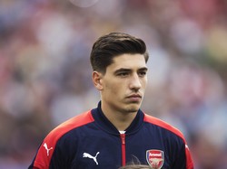Wenger Tepis Spekulasi Masa Depan Bellerin