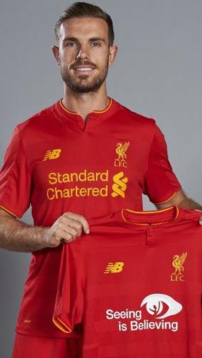 Jersey Khusus Liverpool Saat Menjamu MU