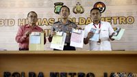 Polda Metro Rilis Kasus Pungli SIM oleh 3 Oknum Polisi