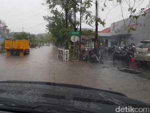 Pintu Air di Kawasan Petekan Akan Dibangun, Ini Penjelasan Risma
