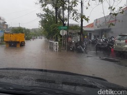 Pintu Air di Kawasan Petekan Akan Dibangun, Ini Penjelasan Risma