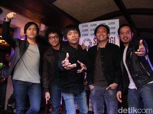 Lelah Jadi Penyulut Keributan Rian dan Rai DMASIV Lelah Jadi Penyulut Keributan Rian dan Rai DMASIV