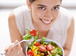 Studi: Diet Vegan Bantu Kurangi Risiko Kanker Usus dan Payudara