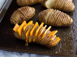 Ahli Kimia Ini Berhasil Mengubah Kentang Jadi Persis Keju Asli