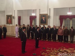 Sah! Ignasius Jonan Jadi Menteri ESDM, Arcandra Wakil Menteri