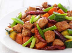 Fusion Food Bisa Jadi Menu Andalan Restoran Anda