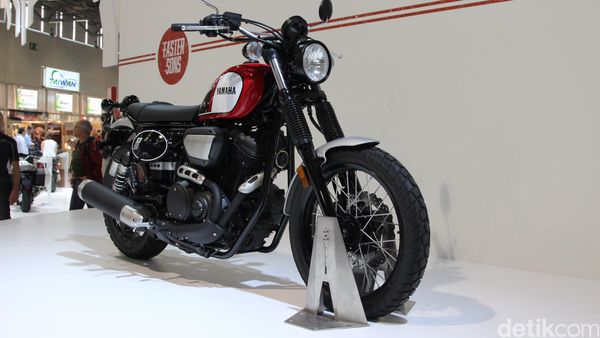 Motor Scrambler Jalanan Yamaha SRC950