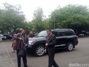 Ignasius Jonan: dari Dirut KAI, Menhub, dan Sekarang Menteri ESDM