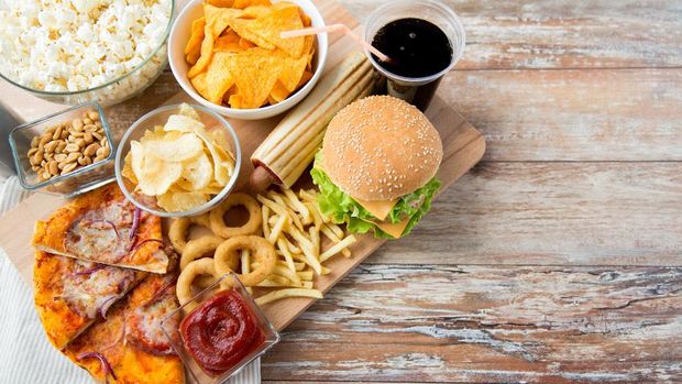Strategi Atasi Anak yang Cuma Mau Makan Junk Food