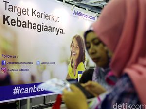 Pandemi dan Pertaruhan Angkatan Kerja Muda Pandemi dan Pertaruhan Angkatan Kerja Muda
