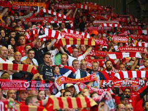 Si Merah Ingin Maksimalkan Jumlah Suporter yang Lebih Besar di Anfield