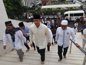 Agus Yudhoyono Salat Jumat di Al-Azhar, Adhyaksa Dault Jadi Khatib