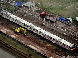 Kereta Bandara Soetta Berangkat dari Stasiun Manggarai