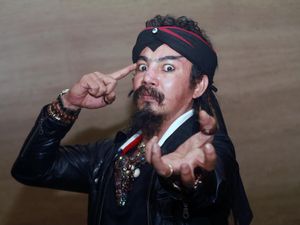 Terkuak! Ternyata Benazir Endang Fans Berat Limbad Terkuak! Ternyata Benazir Endang Fans Berat Limbad