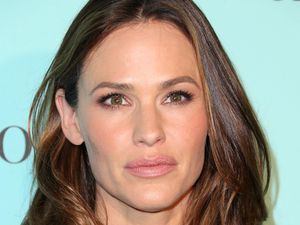 Jennifer Garner Main Instagram, Ini Postingan Pertamanya