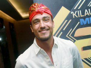 Ditanya Kabar Liburan Bareng Raisa, Hamish Daud Kebingungan