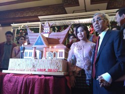 Pelajaran Konsistensi dan Kelenturan Politik dari Senior PDIP Sabam Sirait