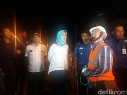 Airin Pantau Langsung Perobohan Gedung Bank Panin di Bintaro