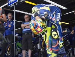 Setelah Rebut Pole, Rossi Khawatir dengan Kecepatan dan Kesehatannya