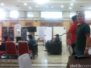 Peserta Tax Amnesty Periode II Masih Sepi, Pengusaha: akan Ramai di Desember Peserta Tax Amnesty Periode II Masih Sepi, Pengusaha: akan Ramai di Desember
