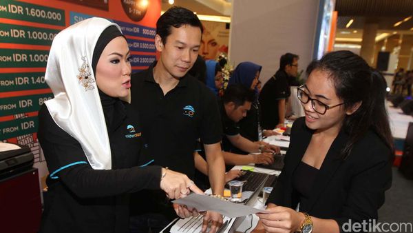 Bisnis Travel Fair Online