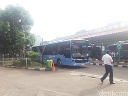 Bus TransJakarta Direncanakan Masuk Dalam Stasiun Gambir