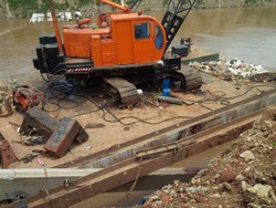Pekerja Tertimpa Paku Bumi di Ciliwung Shock Setelah Kakinya Diamputasi