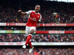 Walcott: Laju Bagus Arsenal Bukan Cuma karena 11 Pemain di Atas Lapangan