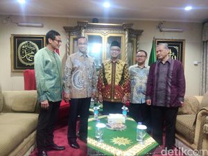 Anies-Sandiaga Temui Ketum PP Muhammadiyah, Ada Apa?