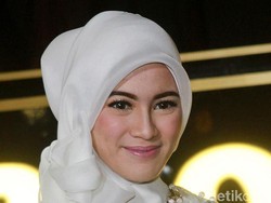 Alyssa Soebandono Ungkap Alasan Pentingnya Pakai Kosmetik Halal