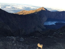 Berbagai Sisi Memesona Gunung Rinjani