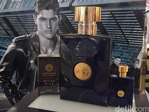 Inspirasi Laut Mediterania di Sebotol Parfum Versace Dylan Blue