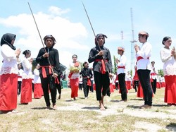 Meriahnya Karnaval Budaya Festival Pesona Bupolo