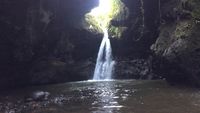 Air Terjun Burung Walet yang Tersembunyi di Lombok Timur
