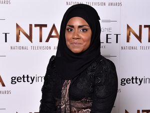 Cara Bijak Hijabers Jawara Kontes Masak Inggris Hadapi Islamophobia Cara Bijak Hijabers Jawara Kontes Masak Inggris Hadapi Islamophobia
