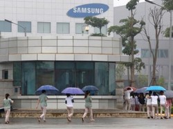 Samsung Produksi 300 Juta HP Selama 2021