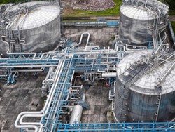 Industri Migas Tetap Bertahan di Masa Sulit