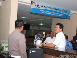 Menpan RB Sidak Pelayanan Publik di Sejumlah Kantor Pemerintah di Makassar